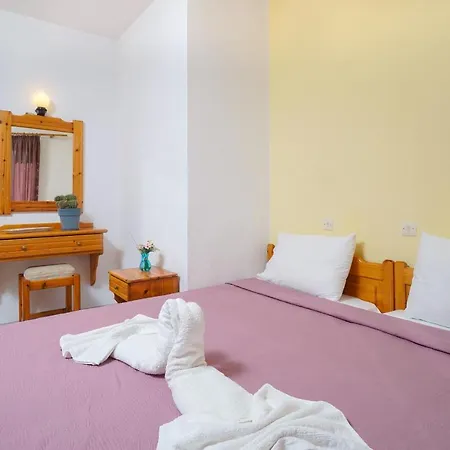 Penelopi Apartment *