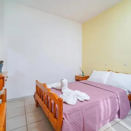 Penelopi Apartment